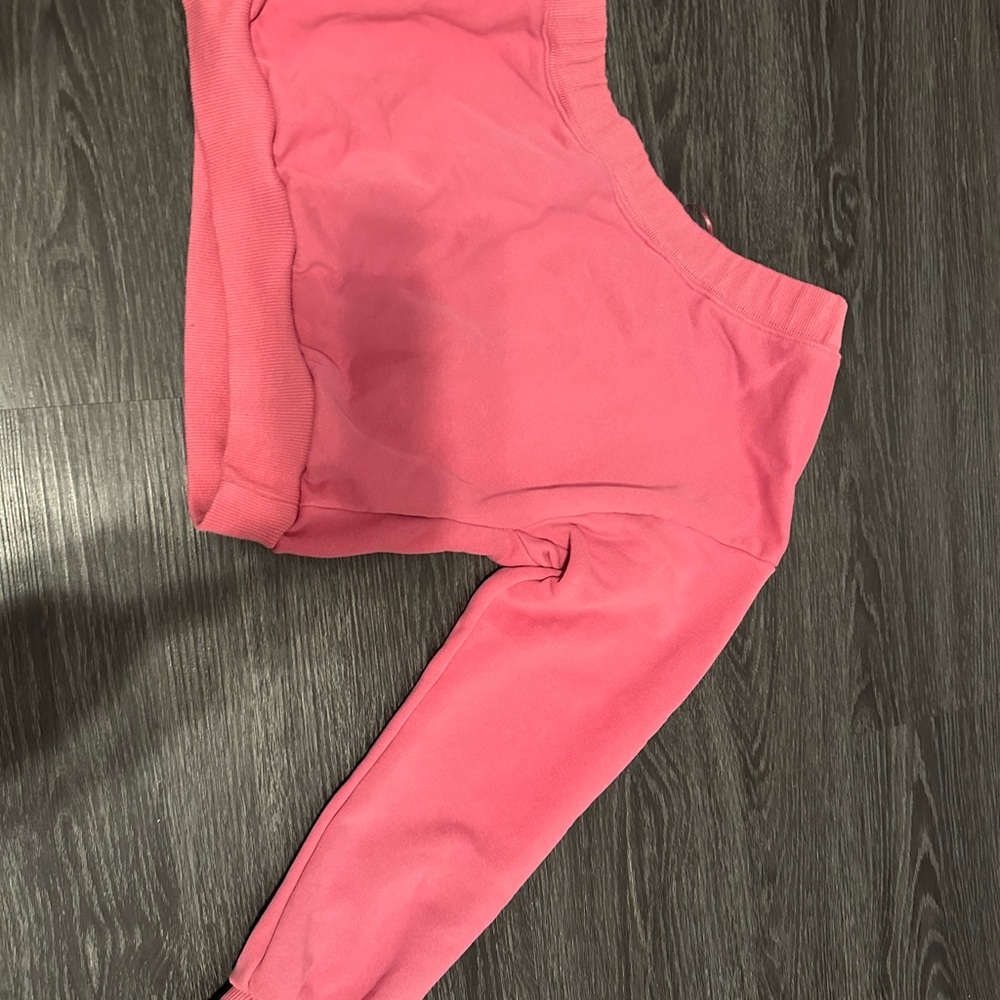One sleeve cropped sweatshirt
